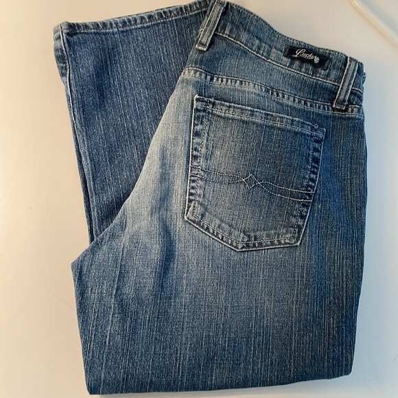 Lucky Brand Cropped Jeans - Picture 6 of 6